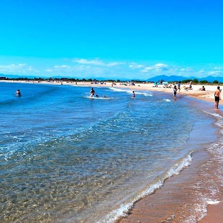 Lindo Apartamento Con Vistas Al Puerto Mistral Empuriabrava Exteriör bild