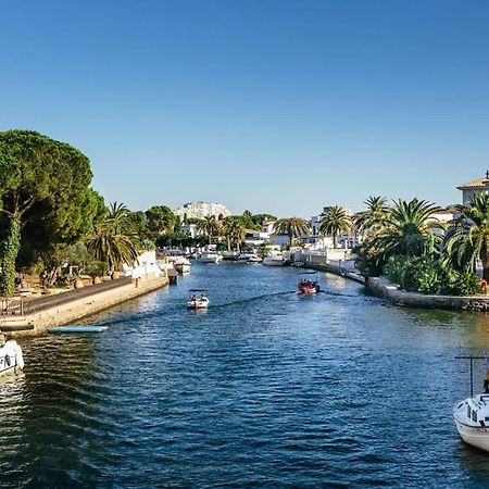 Lindo Apartamento Con Vistas Al Puerto Mistral Empuriabrava Exteriör bild