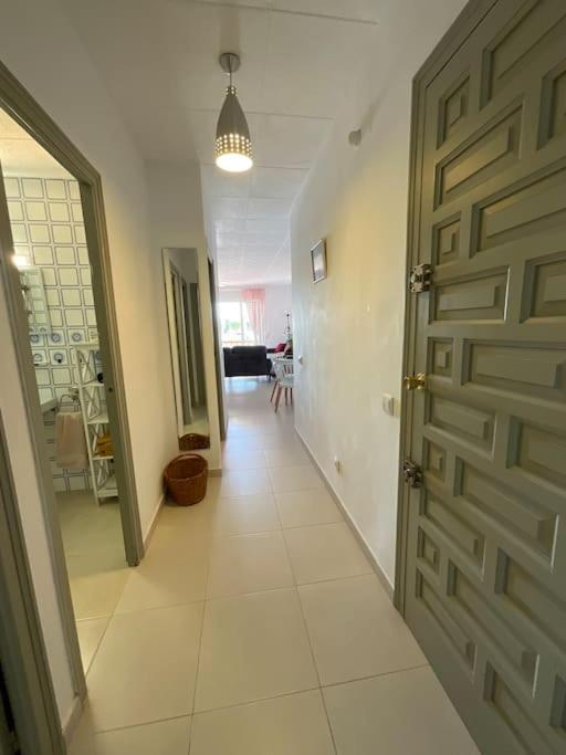 Lindo Apartamento Con Vistas Al Puerto Mistral Empuriabrava Exteriör bild