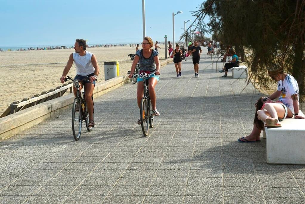 Lindo Apartamento Con Vistas Al Puerto Mistral Empuriabrava Exteriör bild